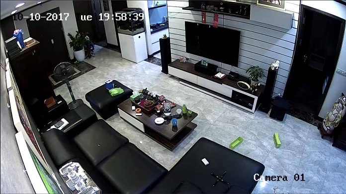 Hình ảnh về Camera IP Hikvision DS-2CD2410F-IW 